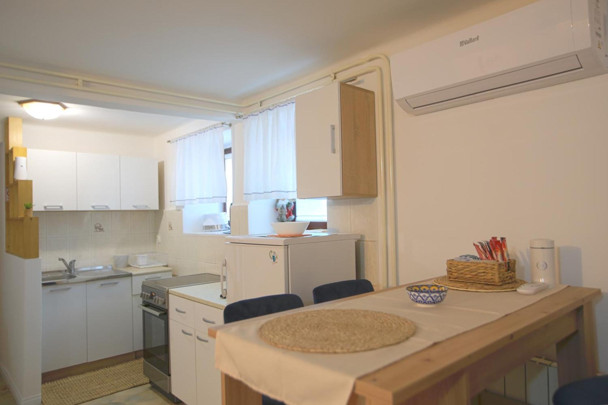 Bamboo Oasis Apartment With Terrace In The Garden And Free Parking, Rijeka Dış mekan fotoğraf